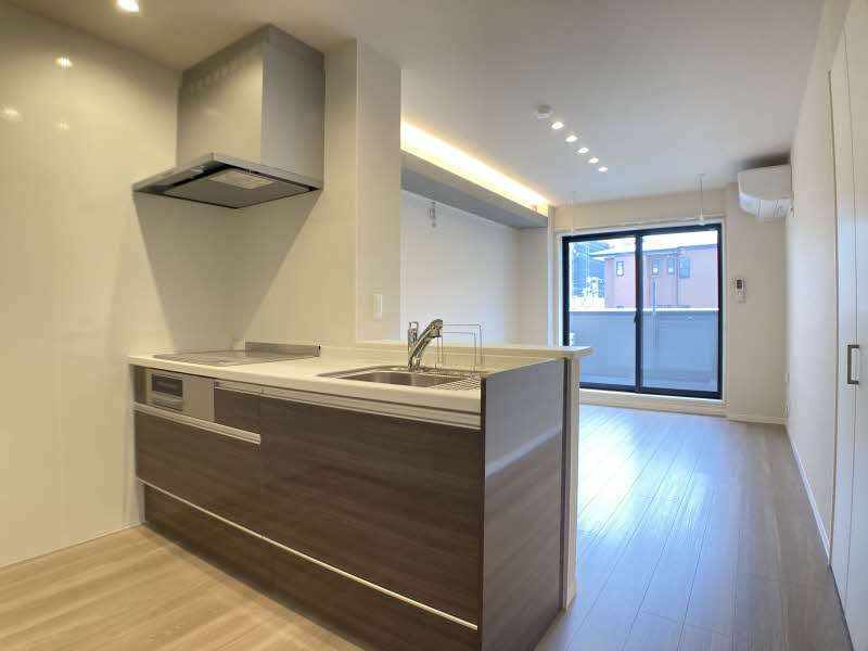 ラフィーネ川口末広 203号-3