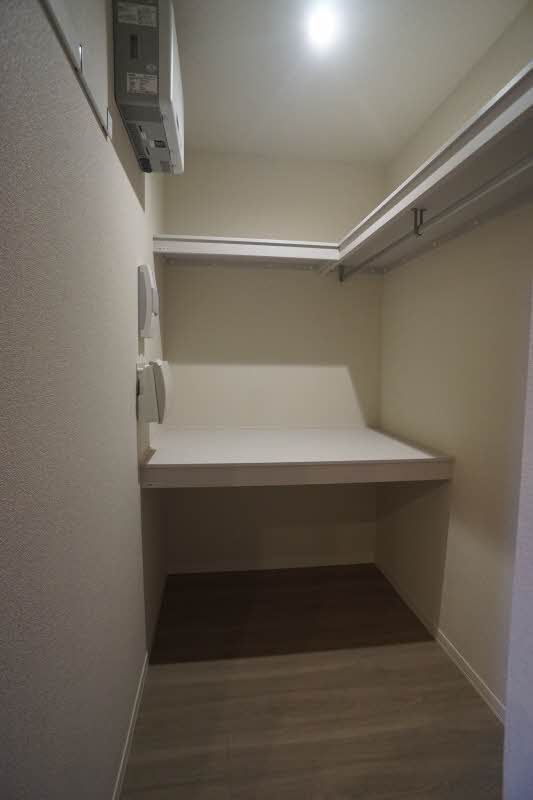 ラフィーネ川口末広 203号-5