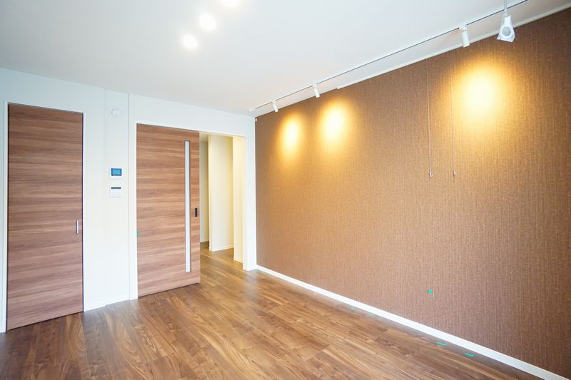 メゾン　ド　ソレイユ 201号-4