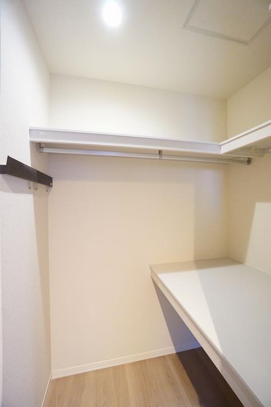 メゾン　ド　ソレイユ 304号-5