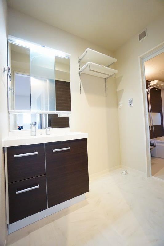 メゾン　ド　ソレイユ 304号-7