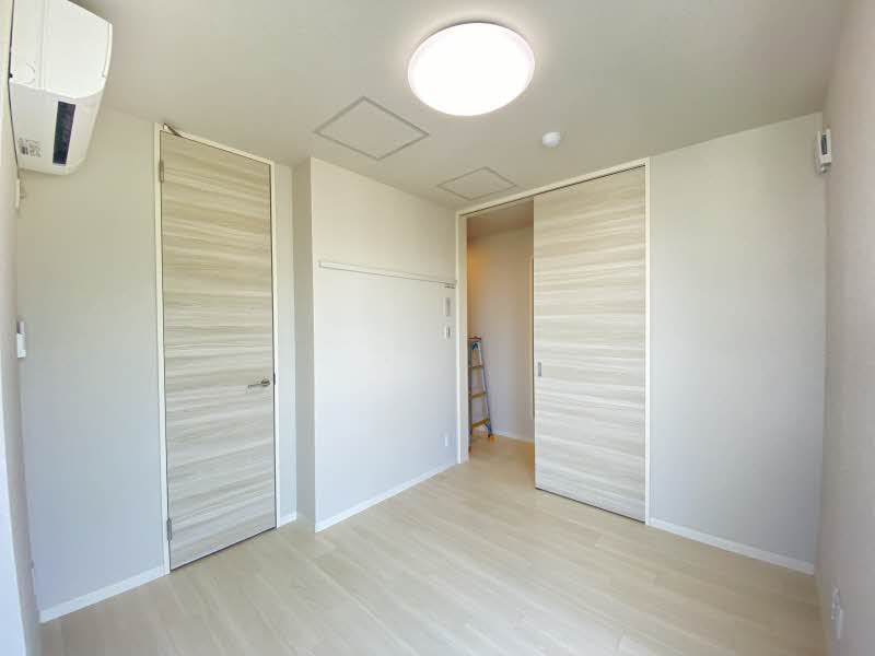 プレザント・アイ 301号-10