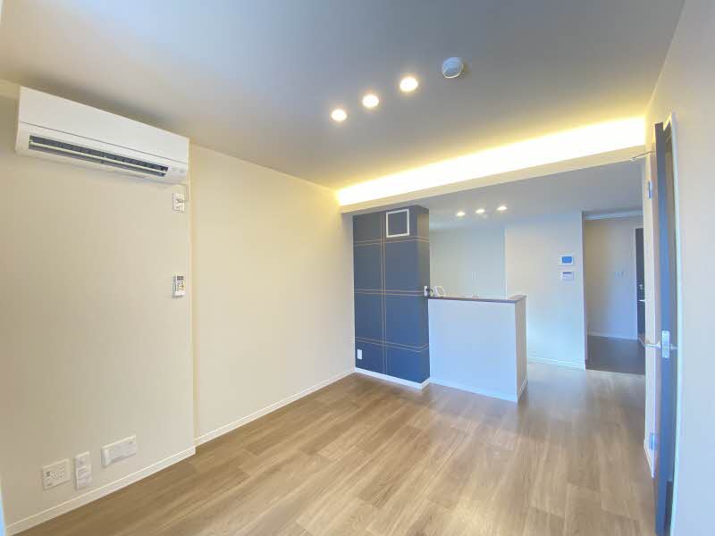 プレザント・アイ 305号-2