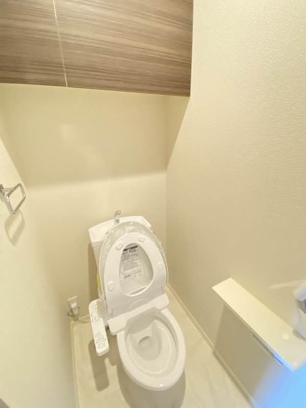 プレザント・アイ 305号-9