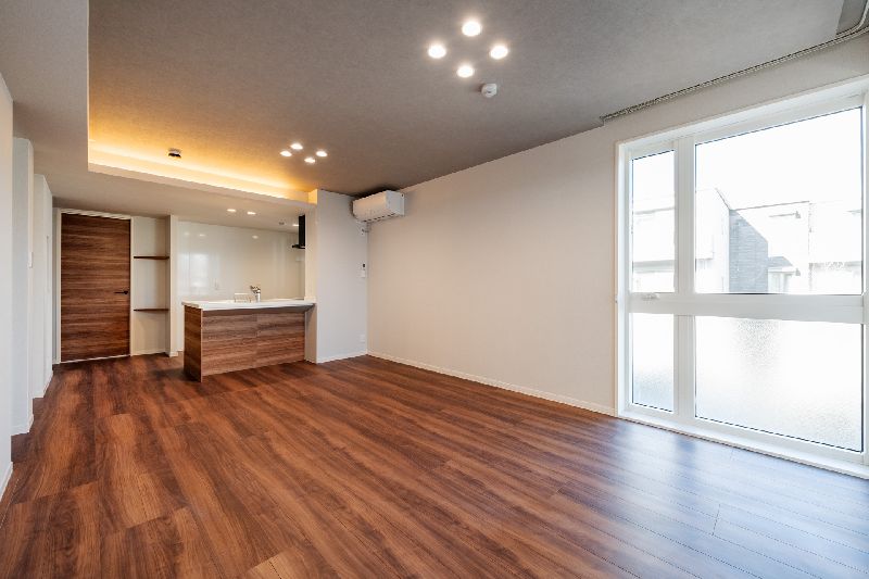 ウィズプラス浦和美園　ウエスト　Ｃ棟 204号-2