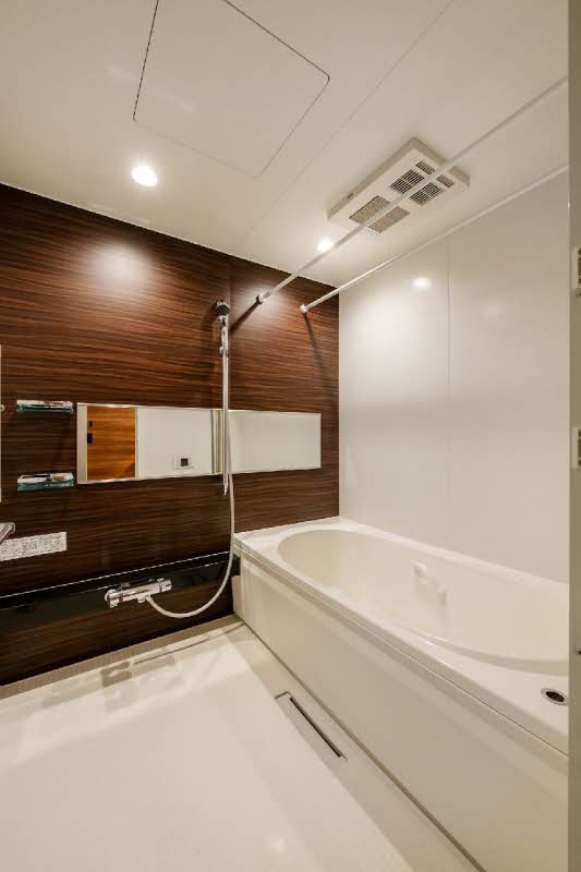 ウィズプラス浦和美園　ウエスト　Ｃ棟 204号-9