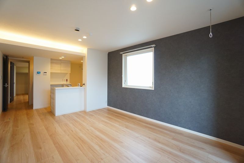 ニュートーム６７ 305号-3