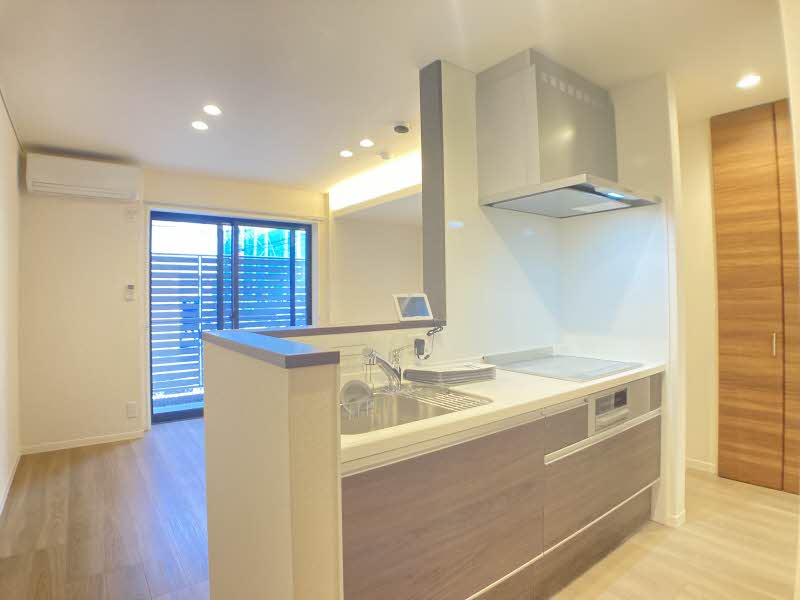 ラ・ファミーユ 101号-5