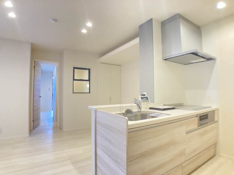 ラ・ファミーユ 302号-3