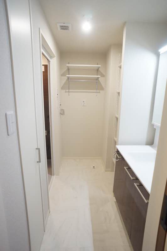 プライムコート岸町 202号-11