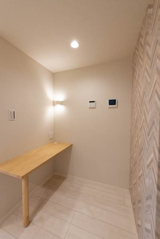 シャーメゾン５５－１美園 303号-5