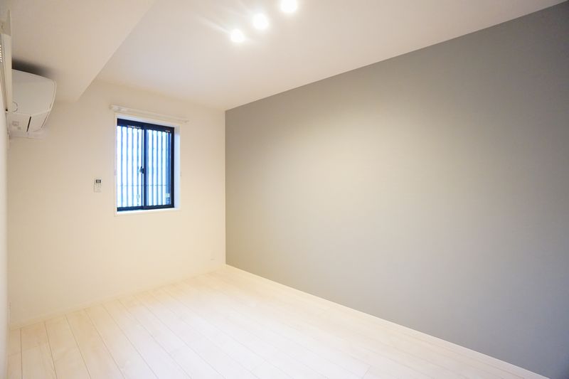 メゾン・フォンターナ 302号-5