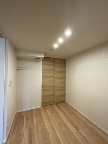 ヴィオラ・ボヌール 106号-6