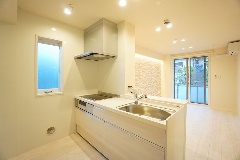 シャーメゾン５５－１浦和 101号-2