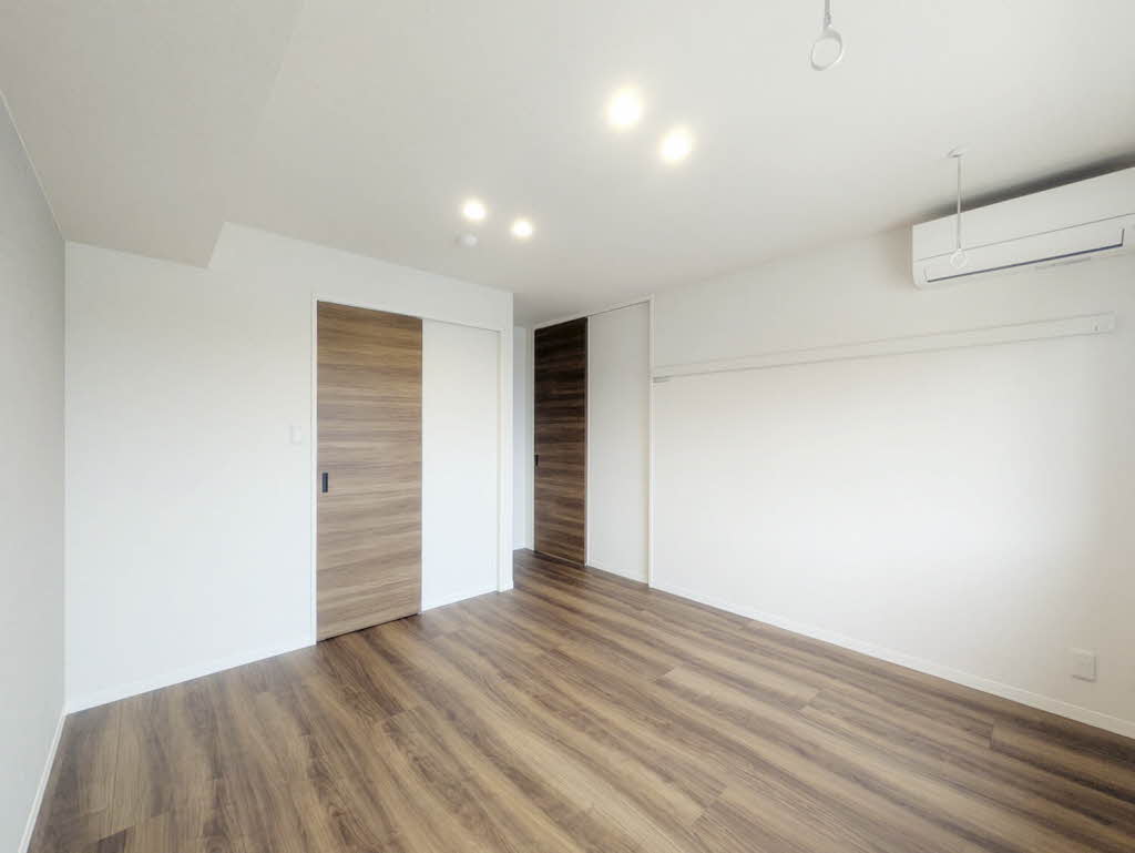 リヴァソーレ 305号-9