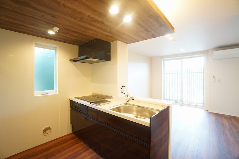 ヴィラケーパ 102号-2