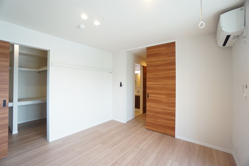 ヴィラケーパ 204号-6