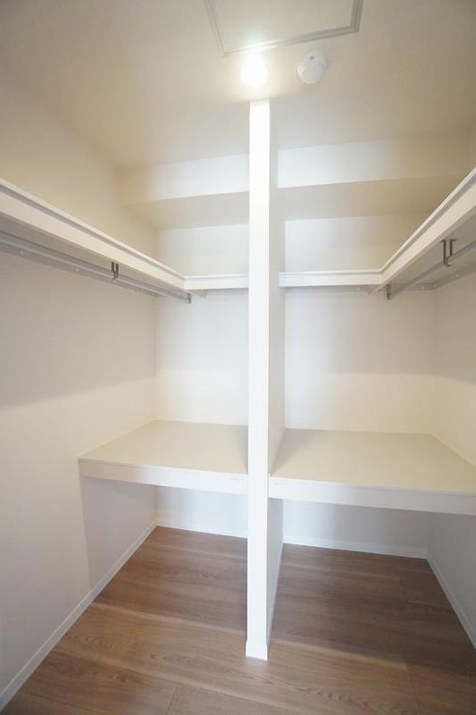 ヴィラケーパ 204号-7