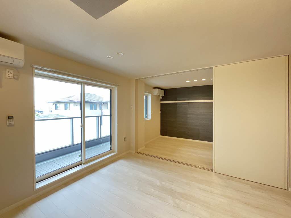 カムイ チセ 202号-2