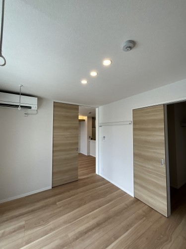 キャスティング 201号-5