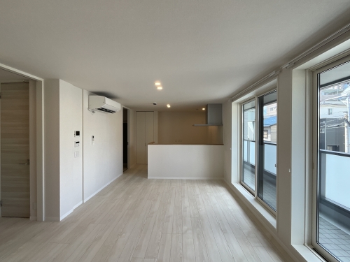 キャスティング 203号-2