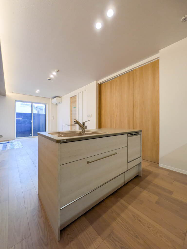 ロスマリーノ　東川口 101号-4