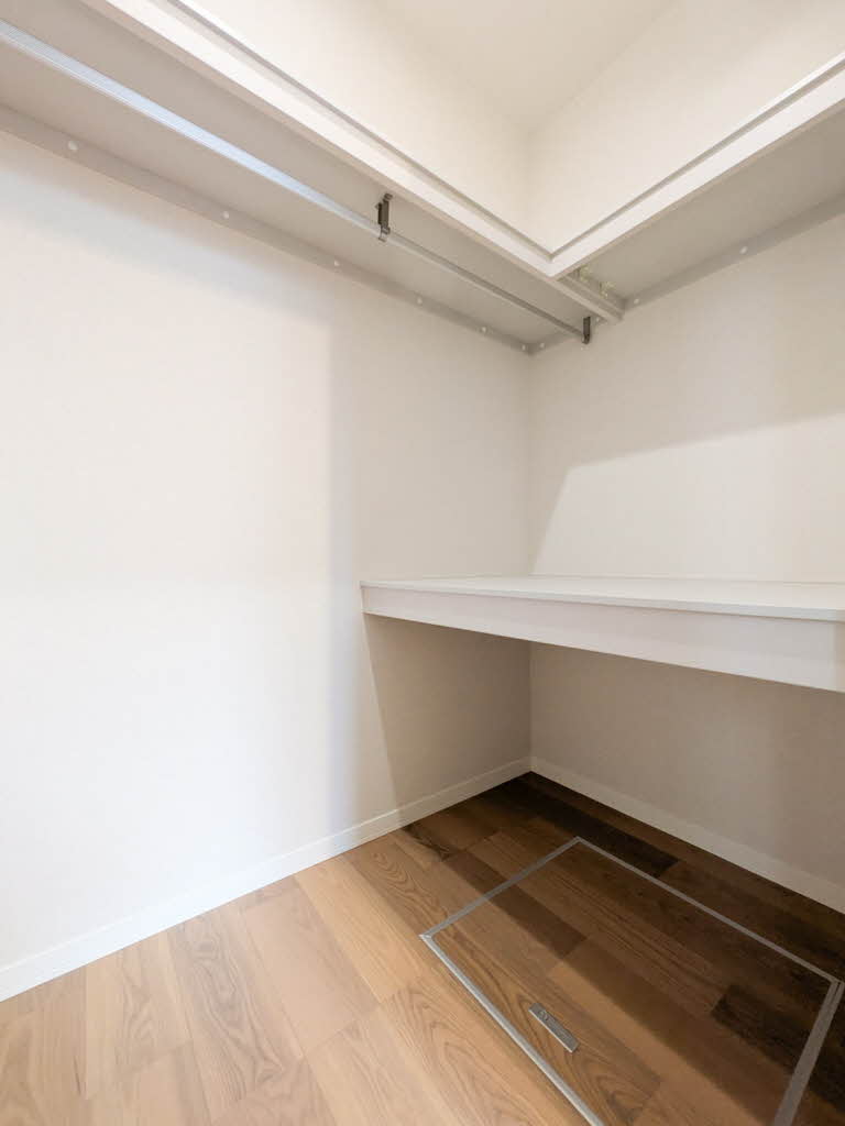 ロスマリーノ　東川口 101号-10