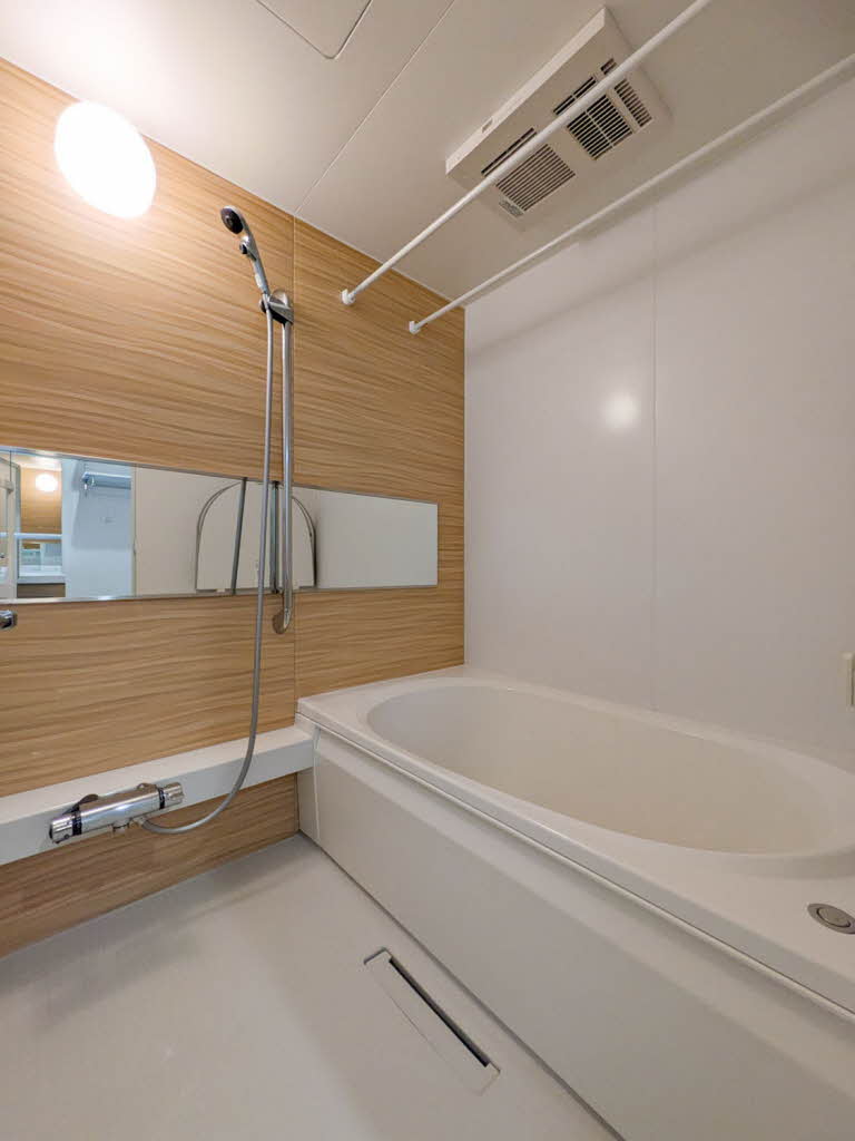 ロスマリーノ　東川口 201号-4