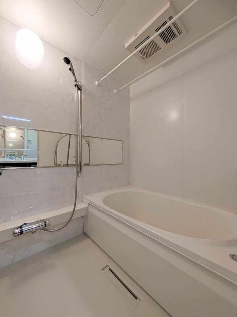 ロスマリーノ　東川口 202号-4