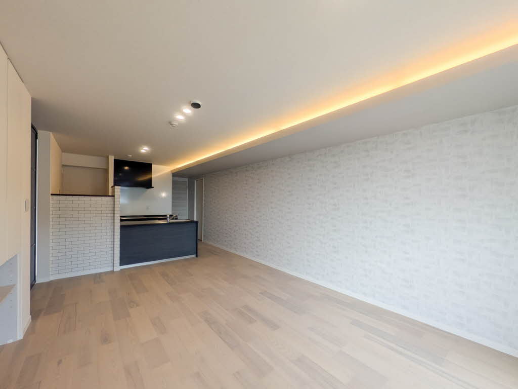 ロスマリーノ　東川口 302号-3