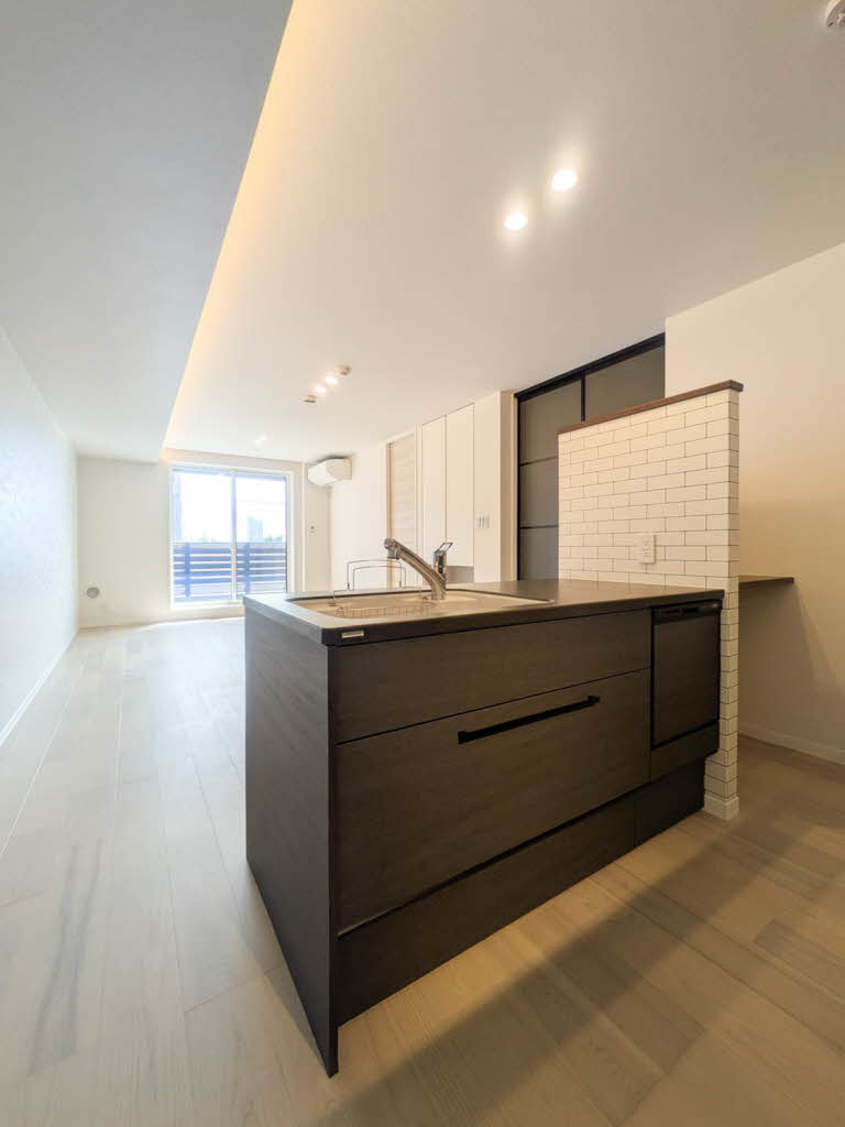 ロスマリーノ　東川口 302号-8