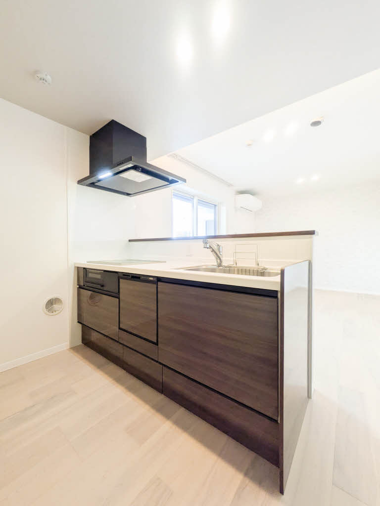 ロスマリーノ　東川口 304号-8