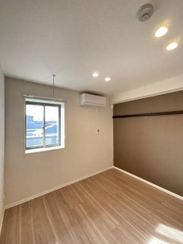 エル　アイランド 302号-5