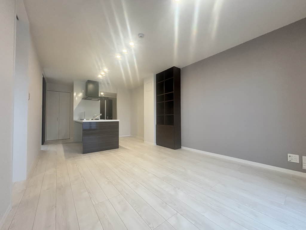 シャーメゾン　フローラ 303号-2