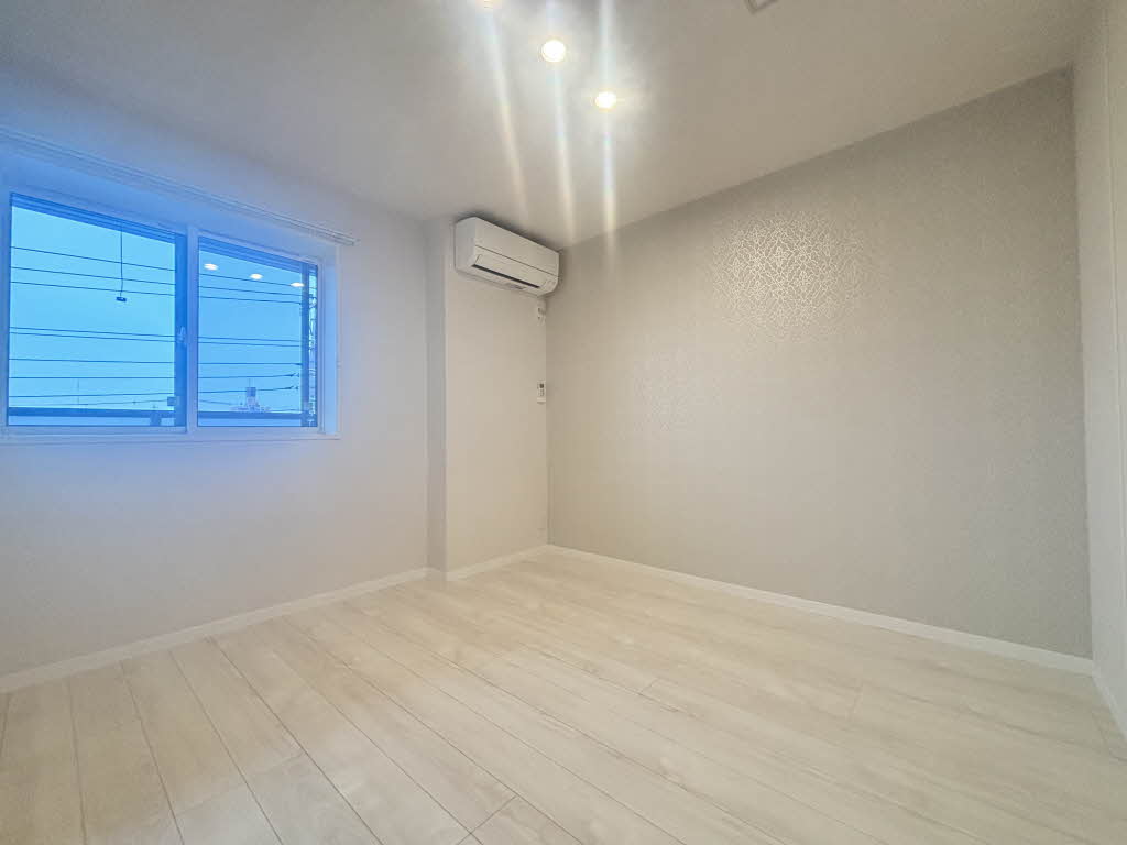 シャーメゾン　フローラ 303号-8