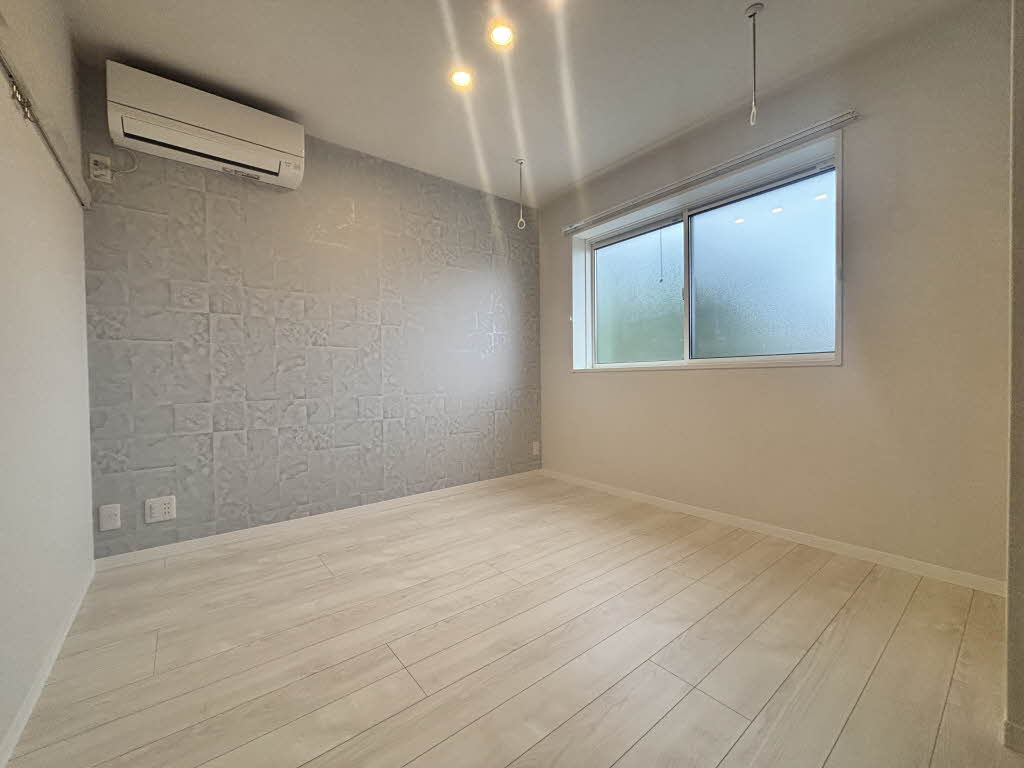 シャーメゾン　フローラ 303号-9