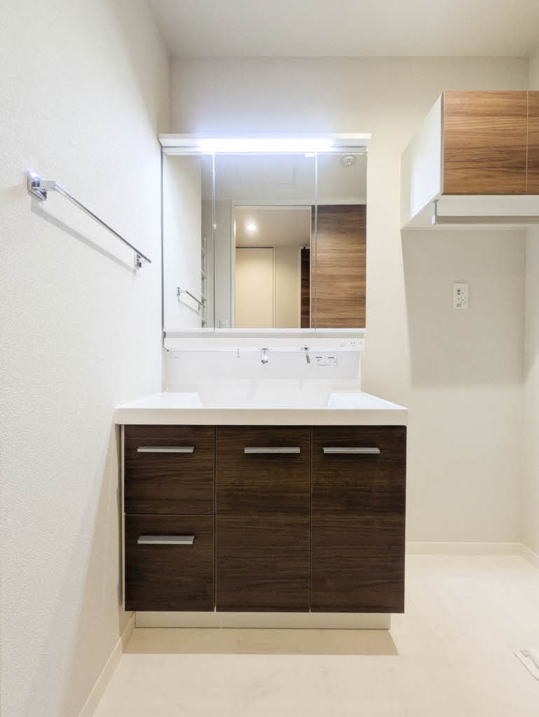 戸塚日和 202号-6