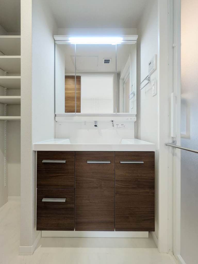 戸塚日和 303号-4