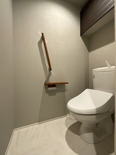 ロイヤルクレッセント 305号-8