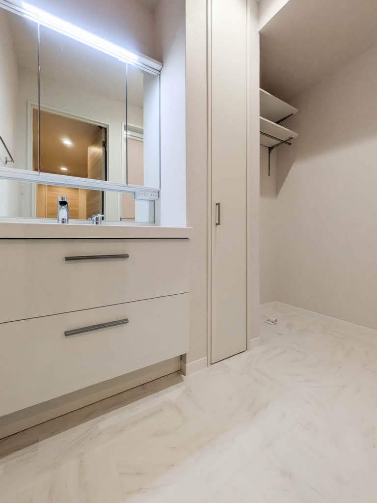 プレミアメゾン戸田 201号-5