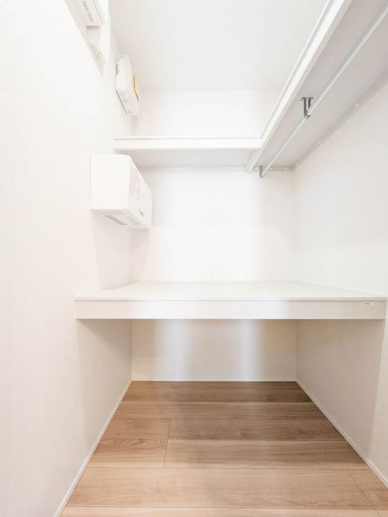 シャーメゾンステージ浦和常盤 305号-7