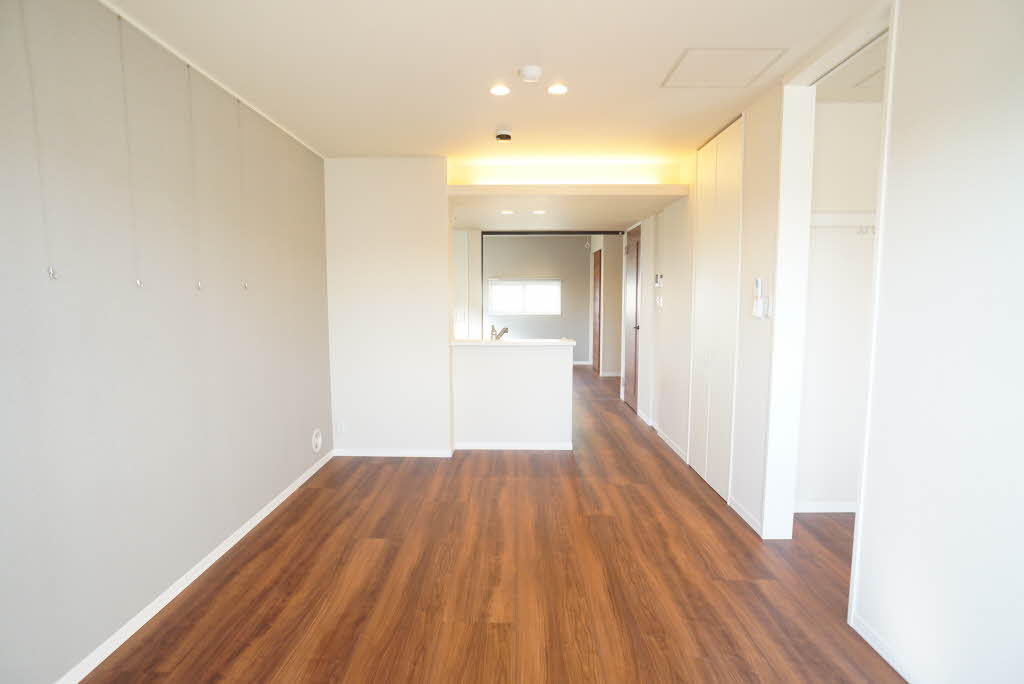 リラフォート飯塚 301号-3