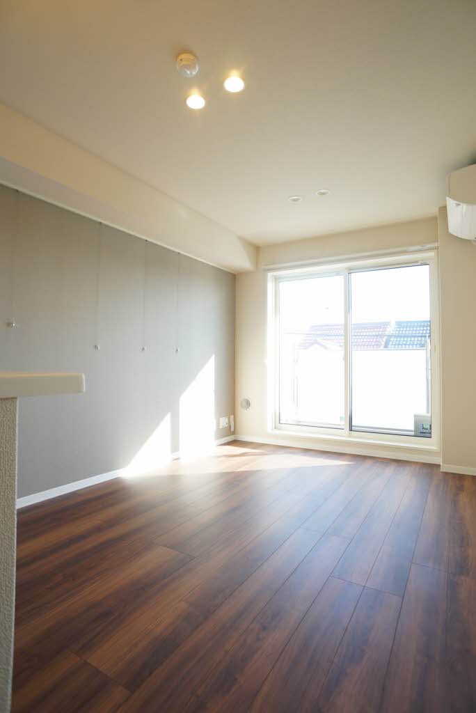 リラフォート飯塚 302号-1