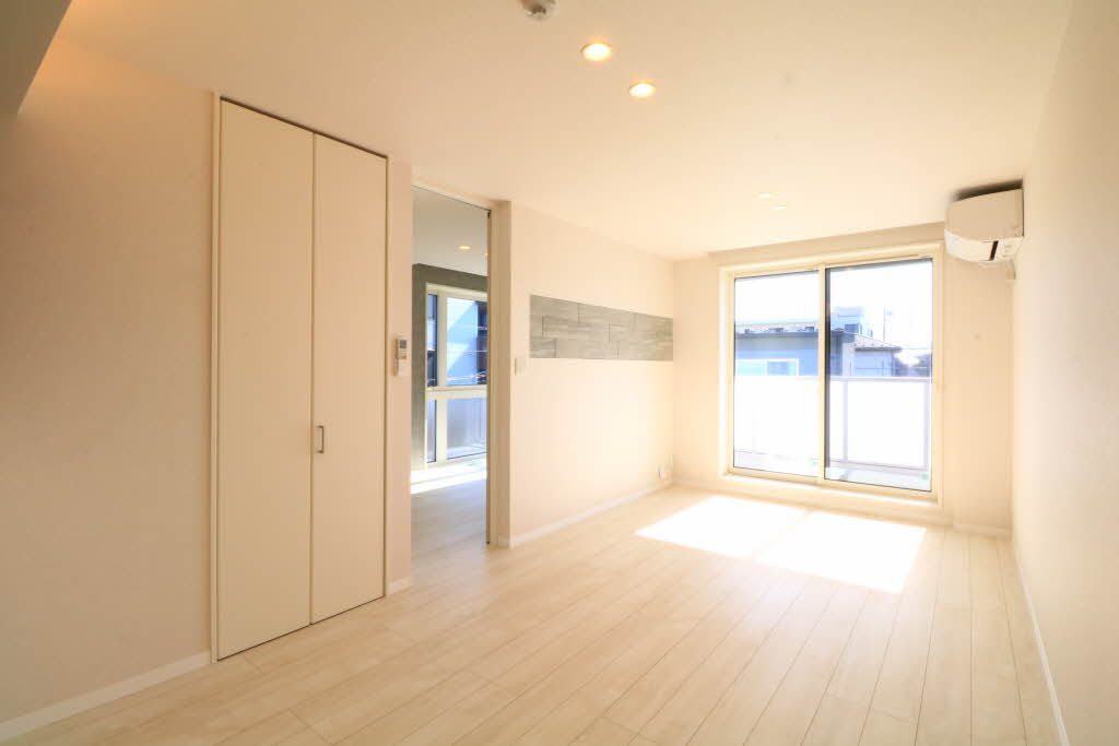 アスファレス 201号-8