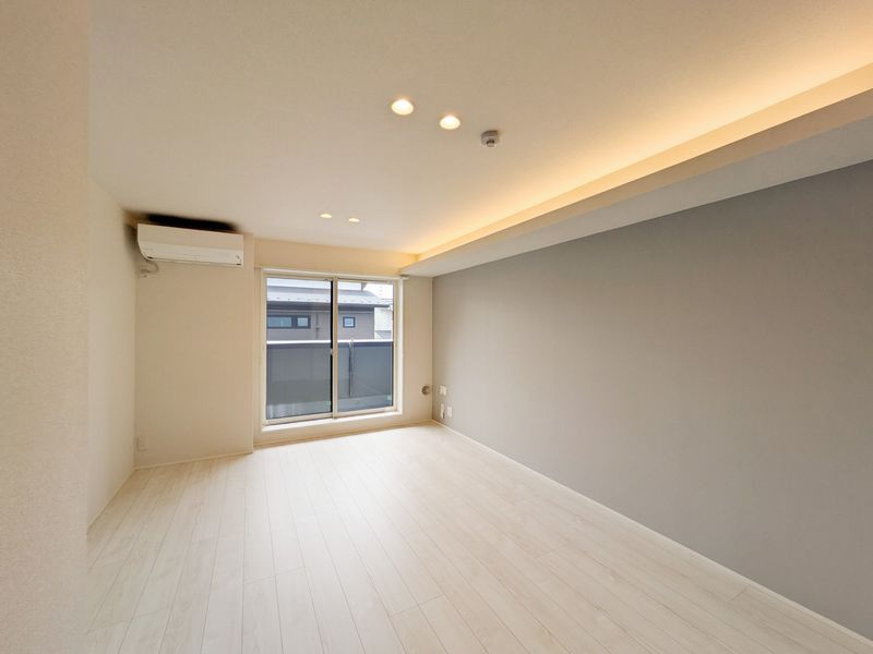 アベニールテラス浦和美園 204号-3