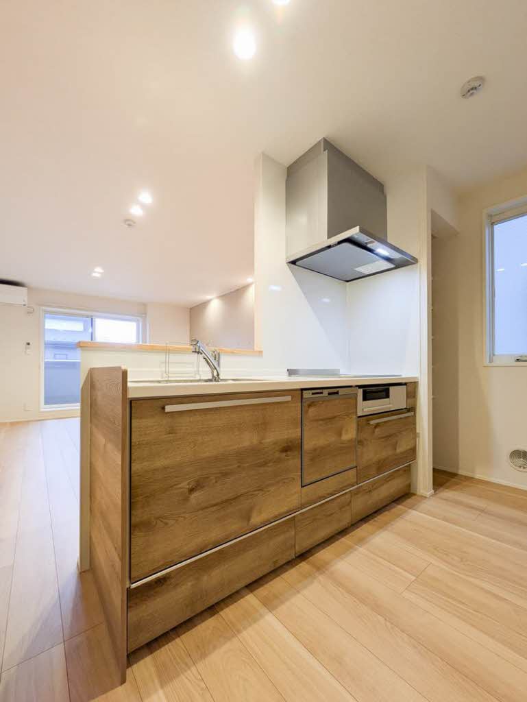 アベニールテラス浦和美園 205号-3