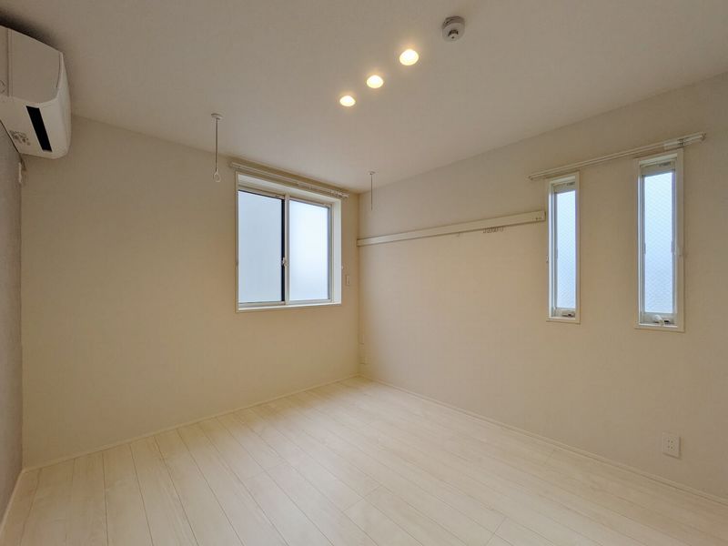 アベニールテラス浦和美園 301号-4