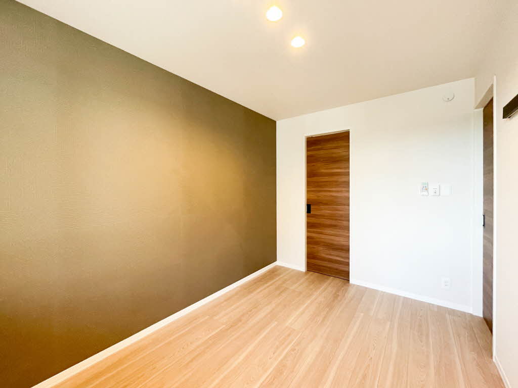 エム　フラット 102号-8