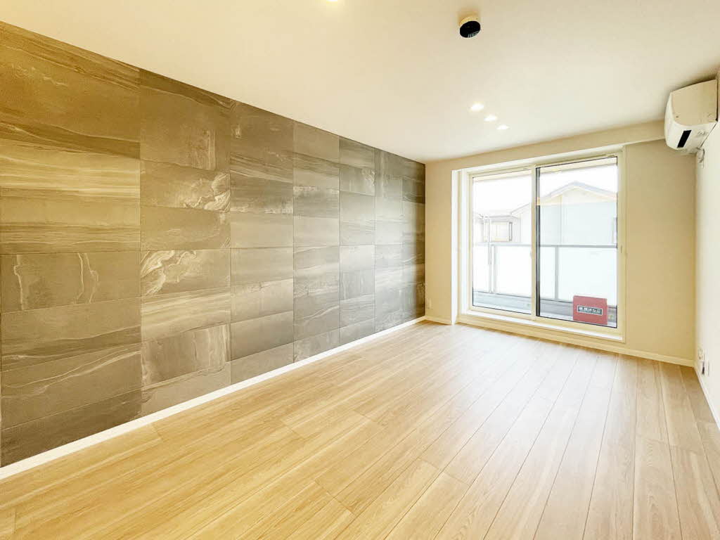 エム　フラット 202号-3