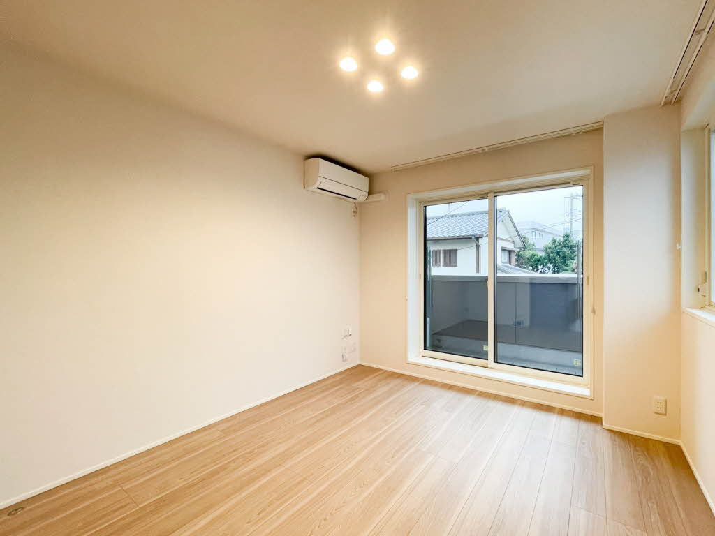 プリムベール岸町 201号-2